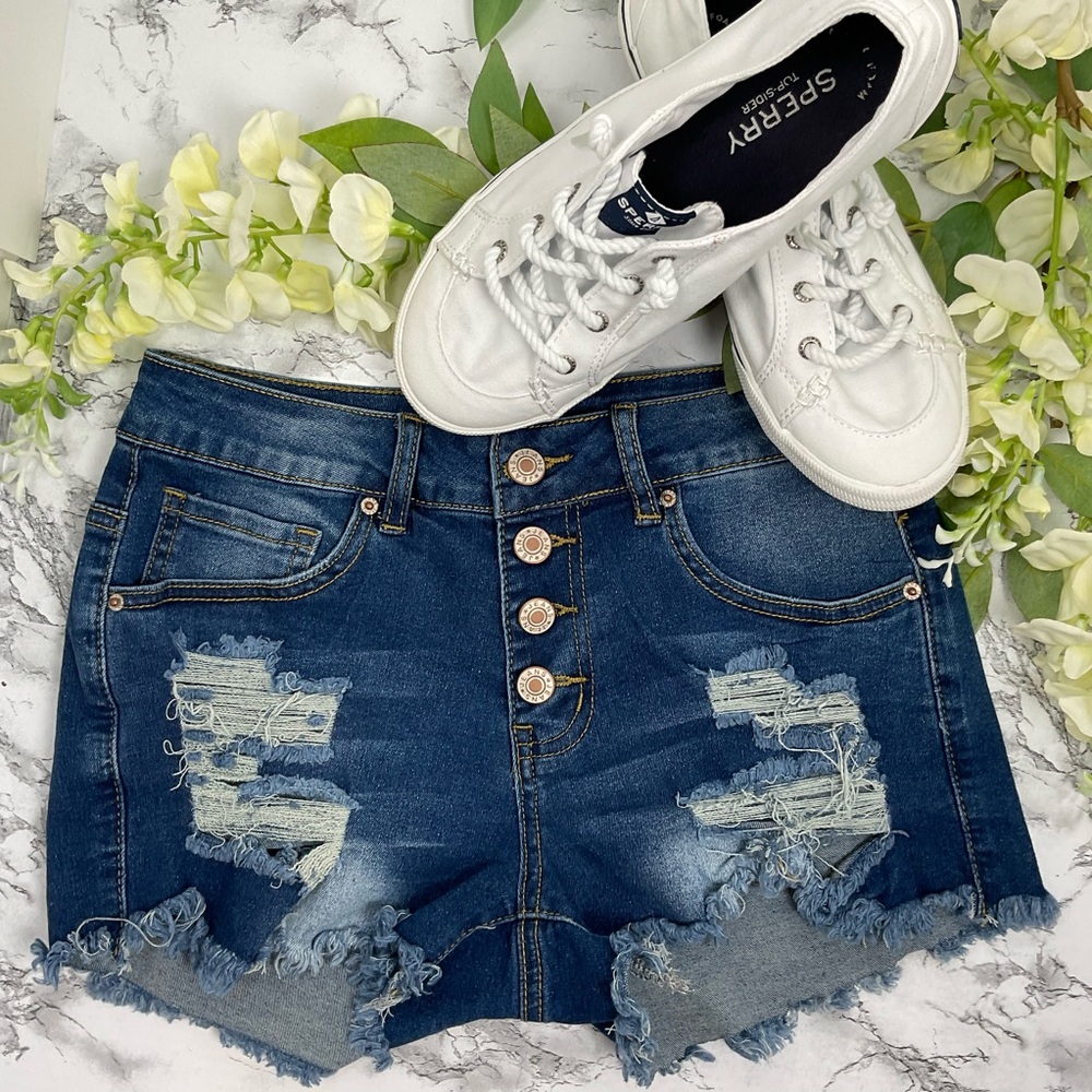 Women’s Distressed SHORT Shorts‎ easy butterfly w/ Frayed Ends SzS Vantage Soft - Picture 2 of 4